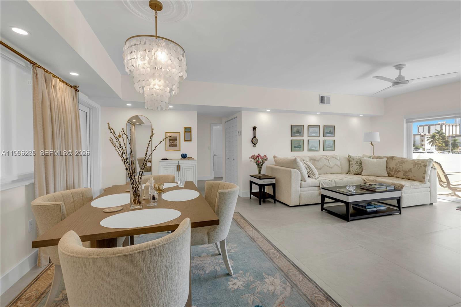 462 Golden Isles Dr #211