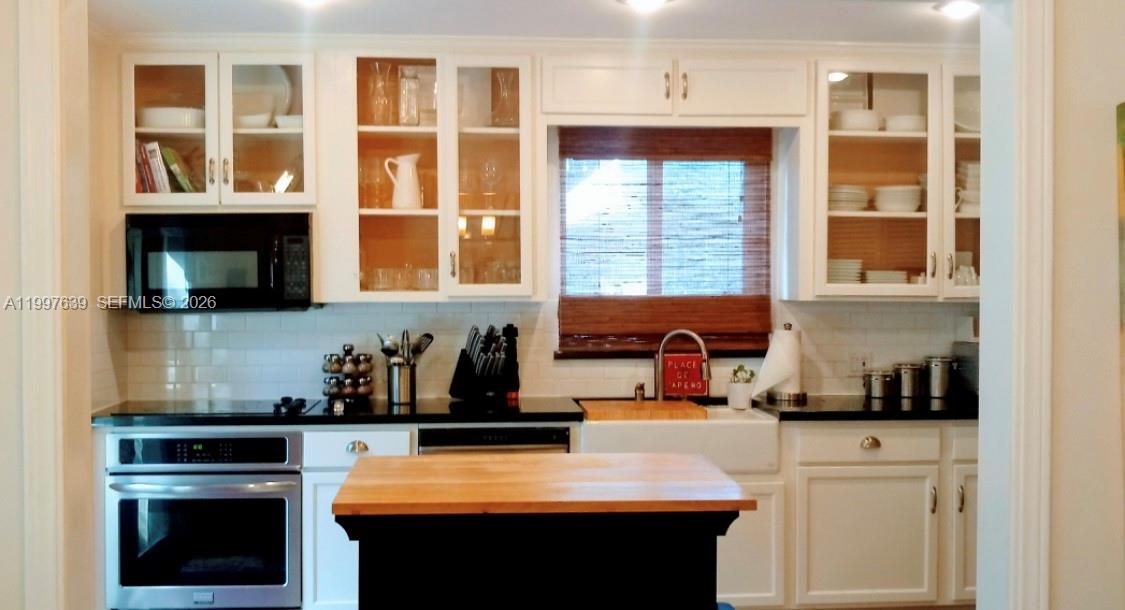 5718 SW 48th St South Miami, FL 33155