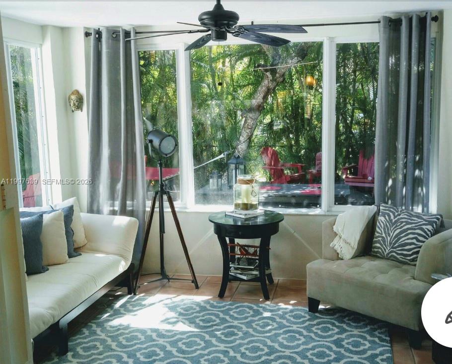 5718 SW 48th St South Miami, FL 33155