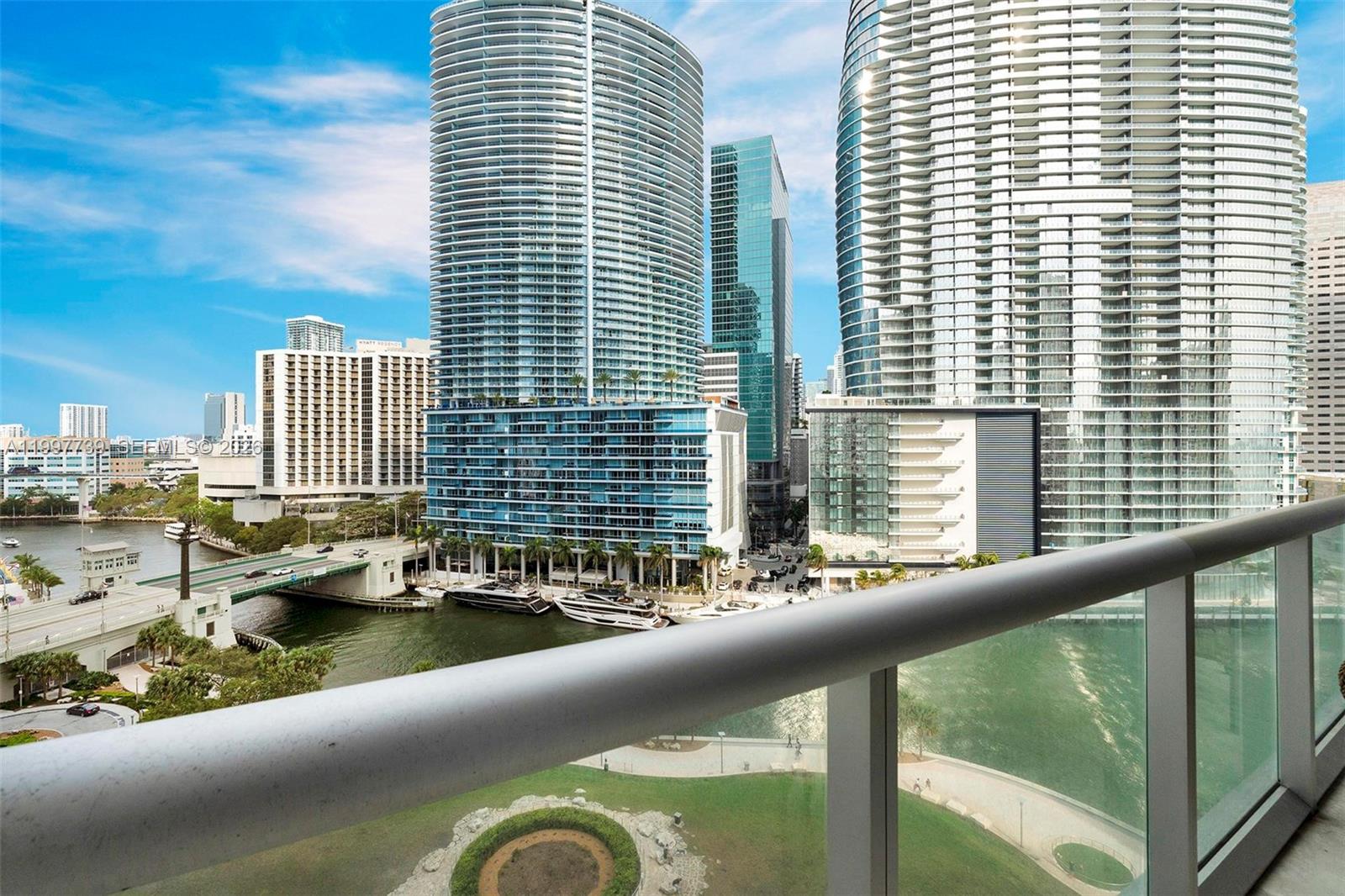 image Icon Brickell I12