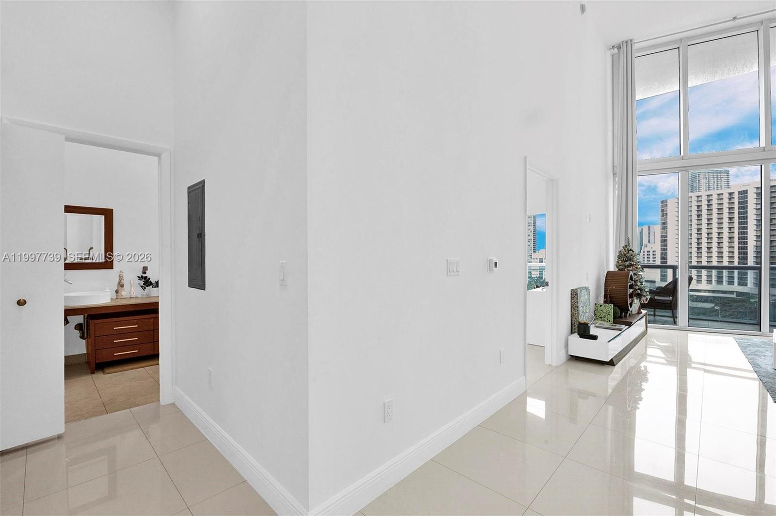 image Icon Brickell I7