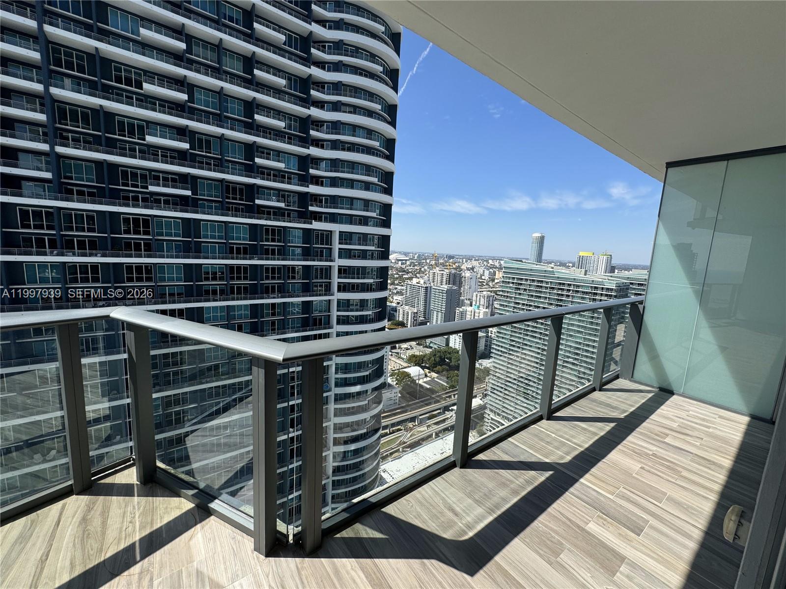 image Dua Miami (SLS Brickell)13