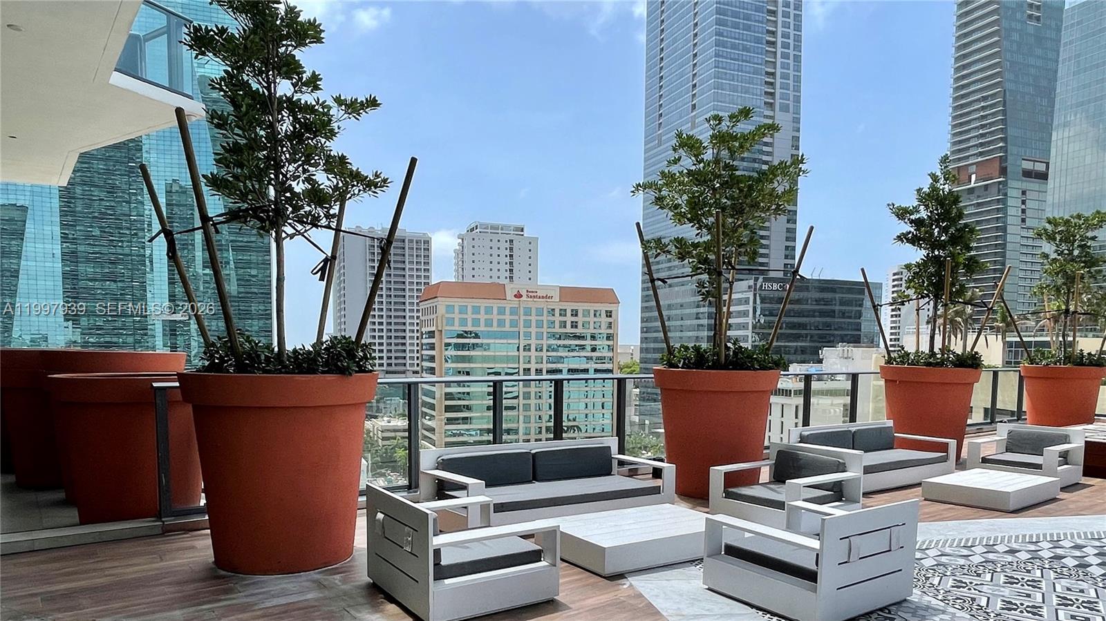 image Dua Miami (SLS Brickell)17