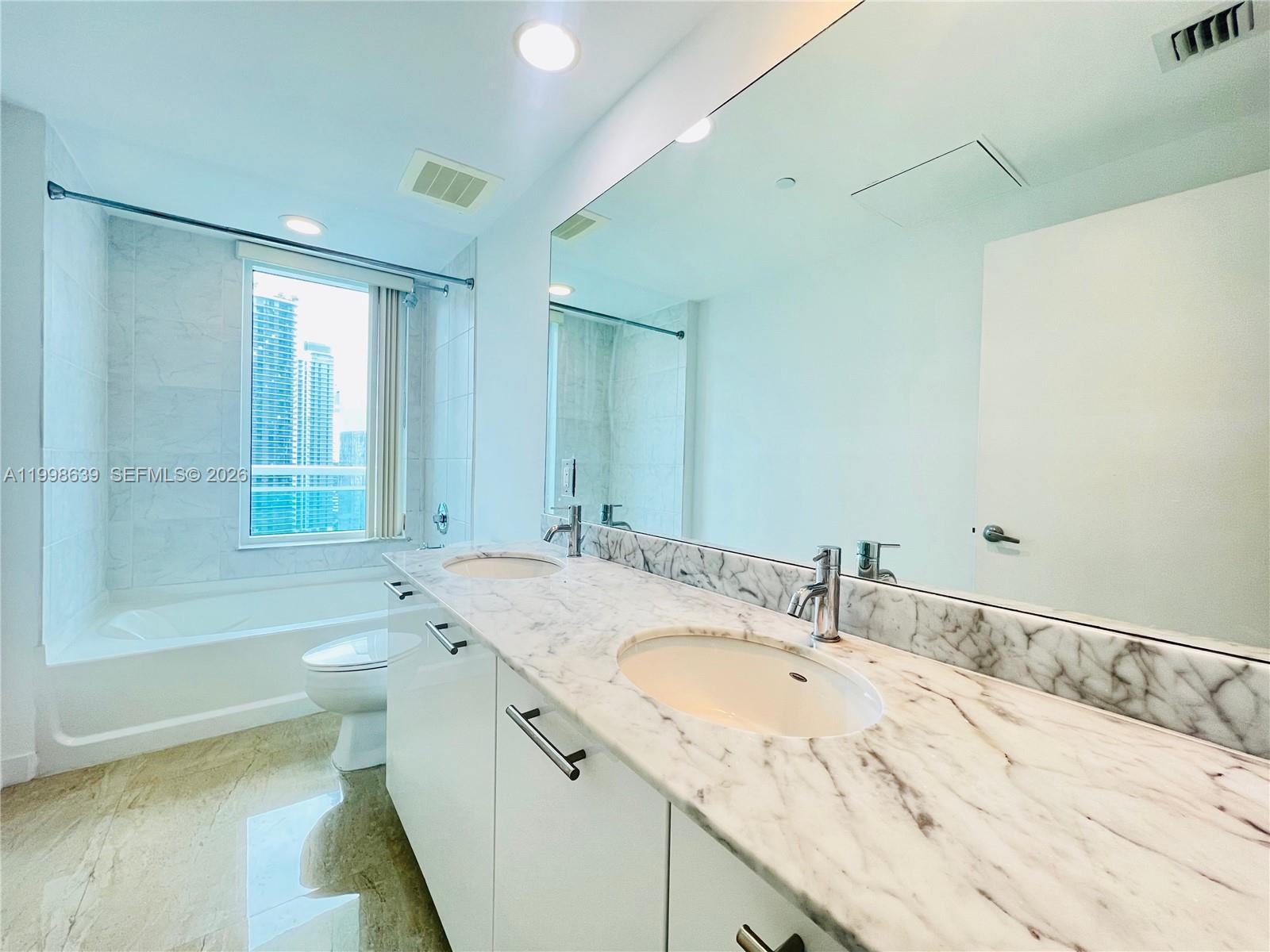 image The Plaza on Brickell East12