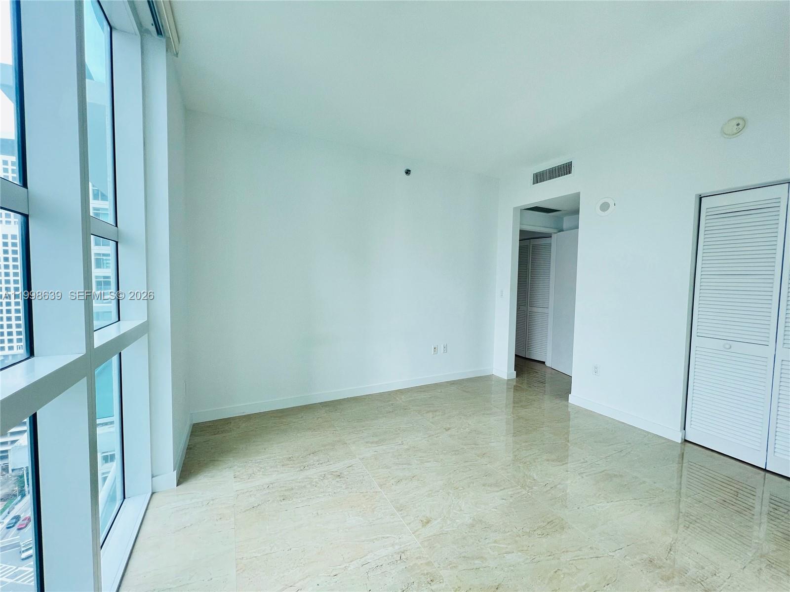 image The Plaza on Brickell East13