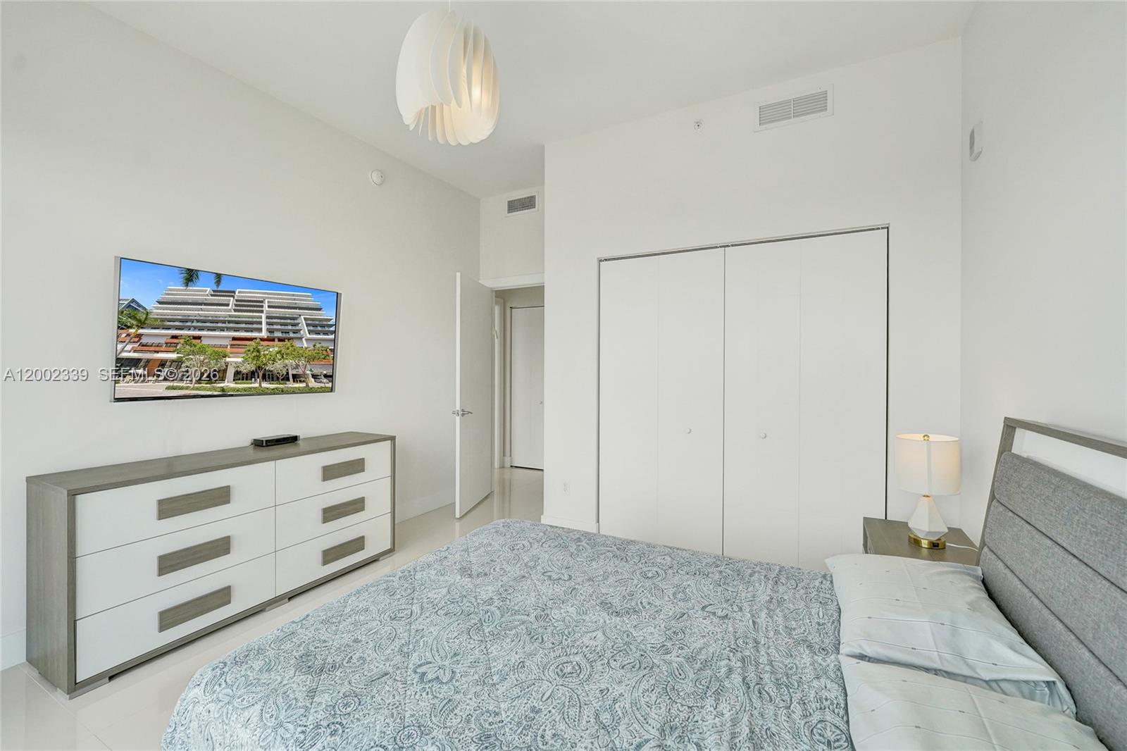 2960 NE 207th St #1205 Aventura, FL 33180