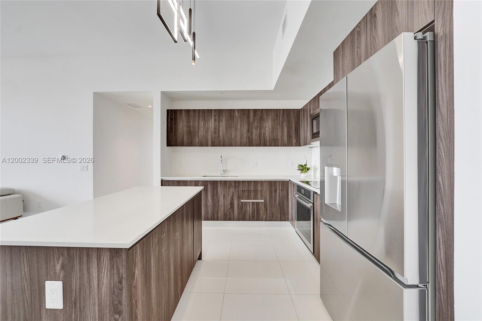 2960 NE 207th St #1205 Aventura, FL 33180
