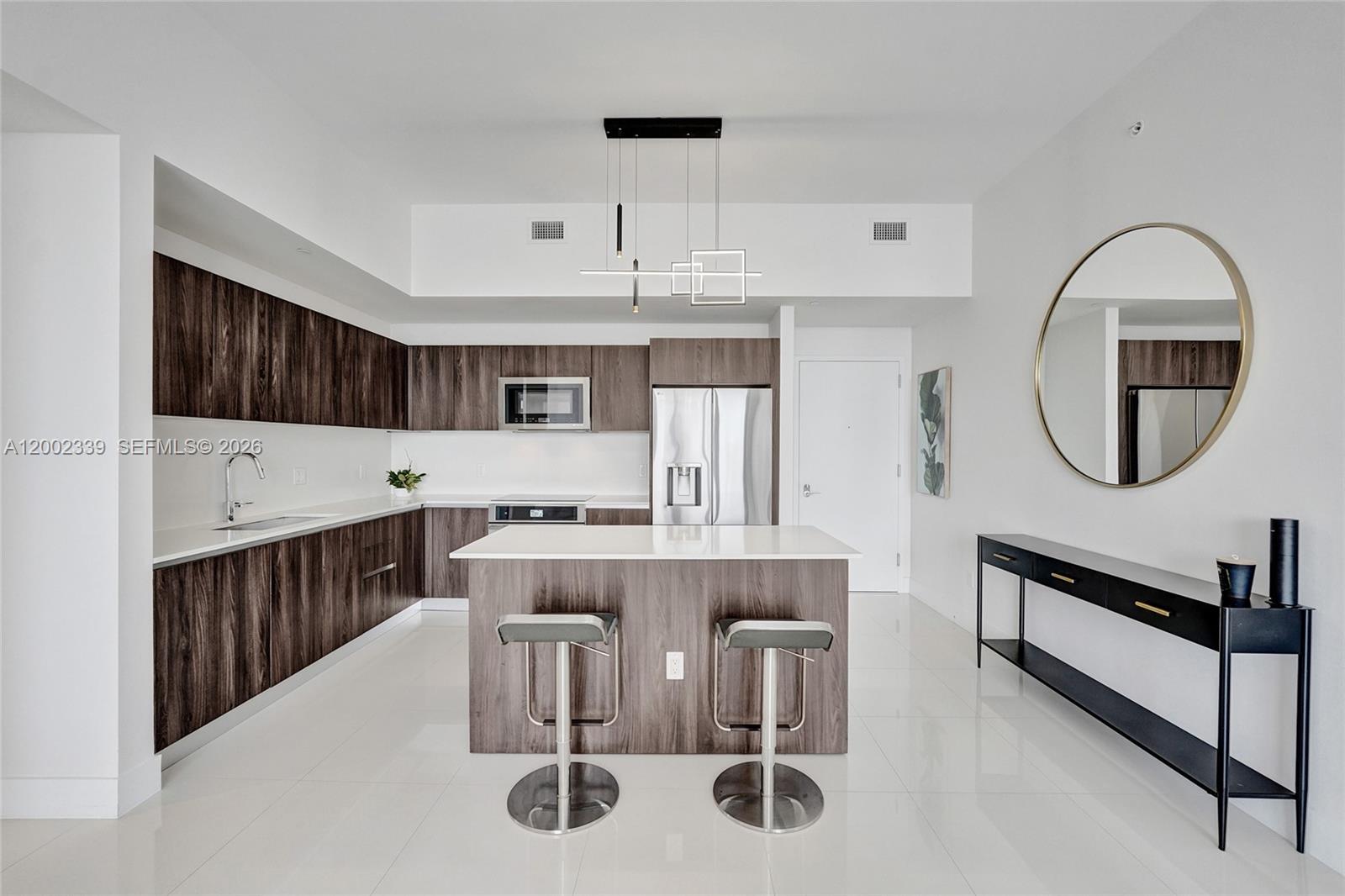 2960 NE 207th St #1205 Aventura, FL 33180