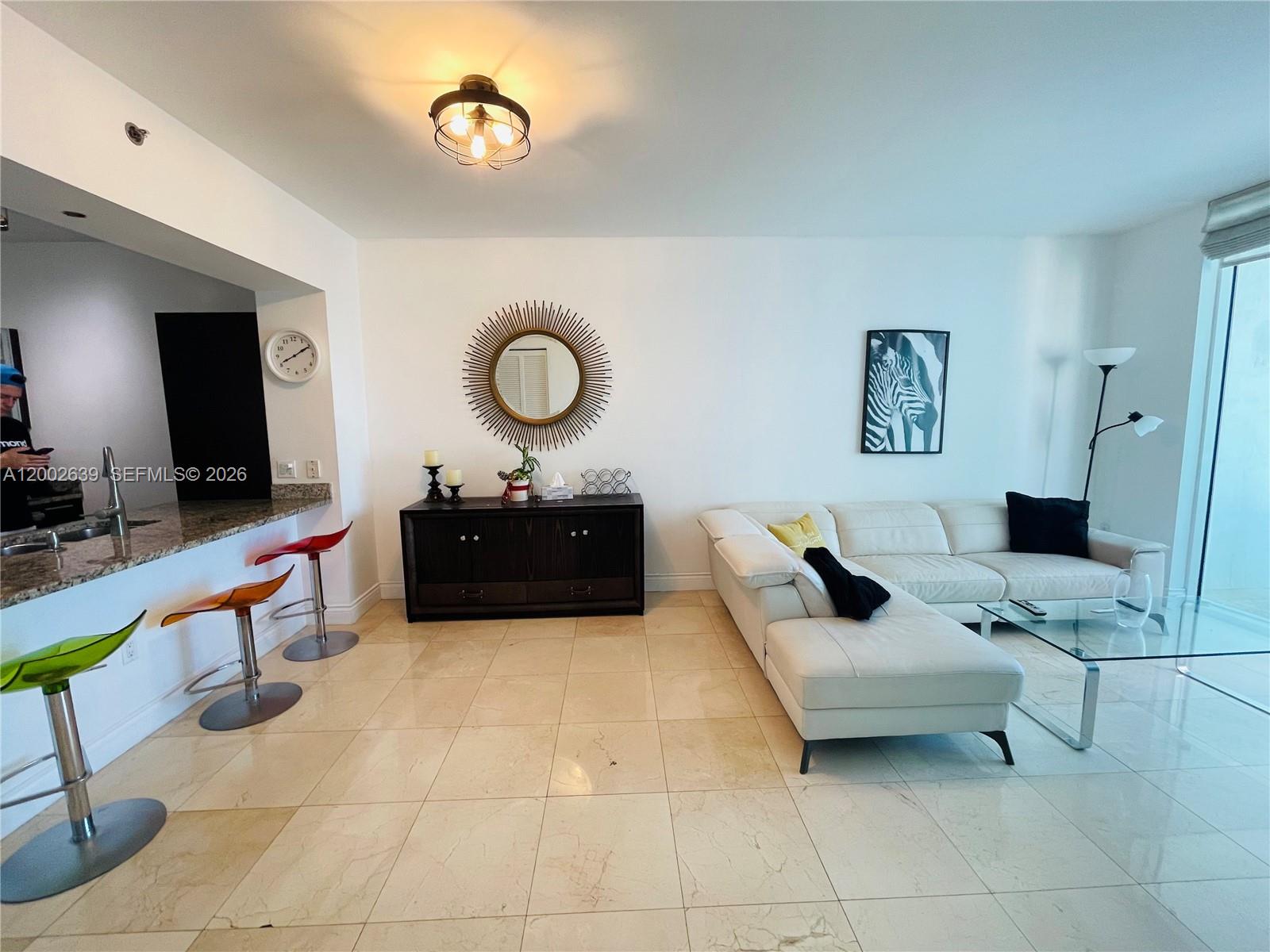 950 Brickell Bay Dr #3703 Miami, FL 33131