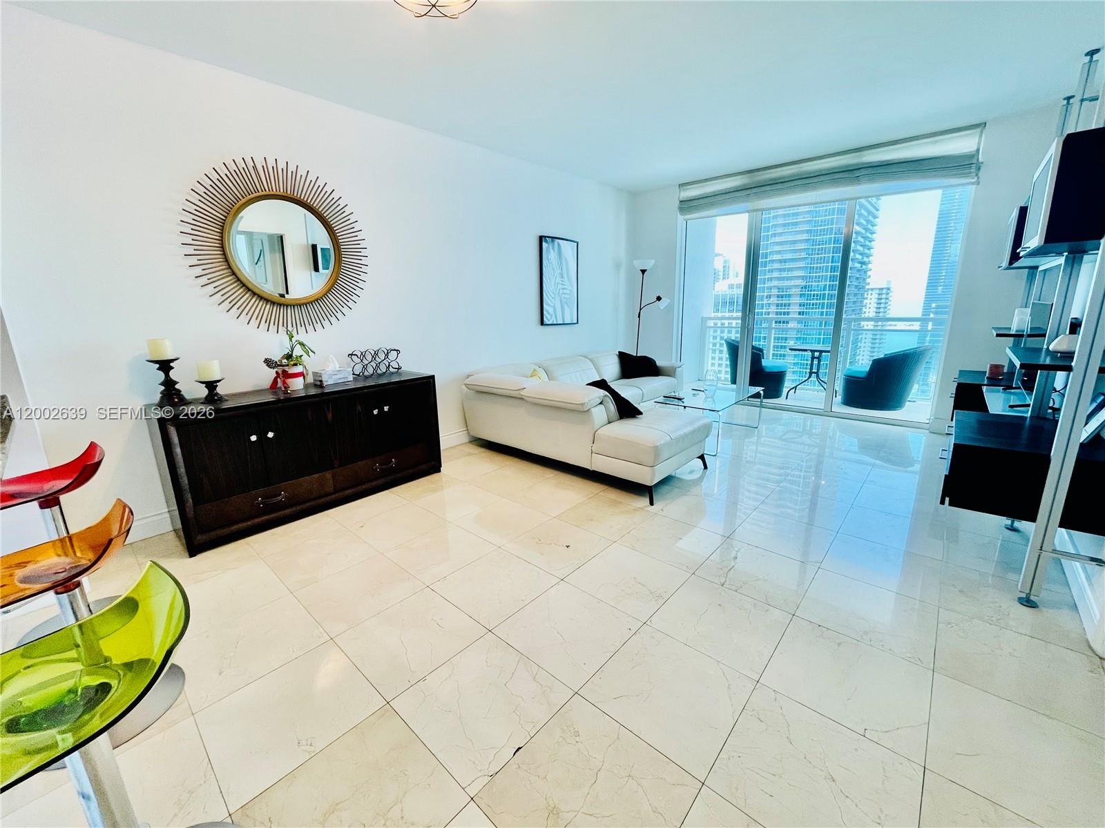 950 Brickell Bay Dr #3703 Miami, FL 33131