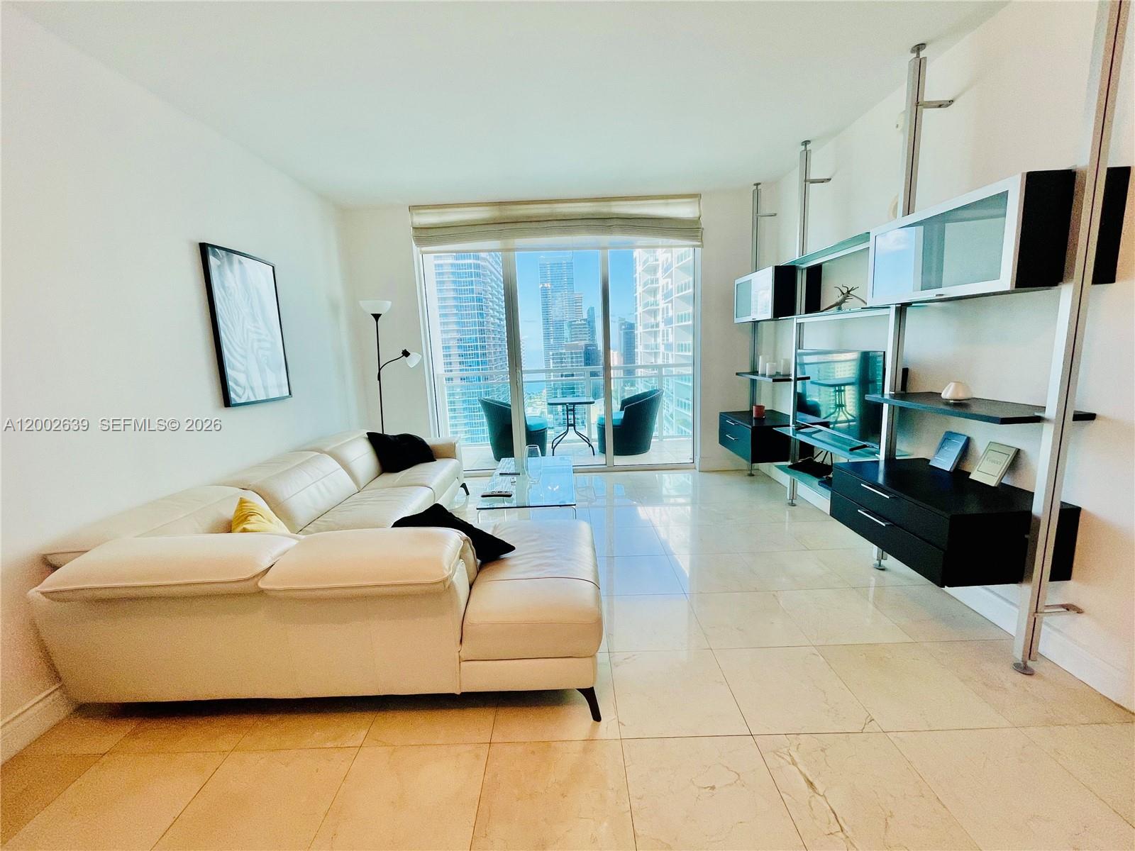 950 Brickell Bay Dr #3703 Miami, FL 33131