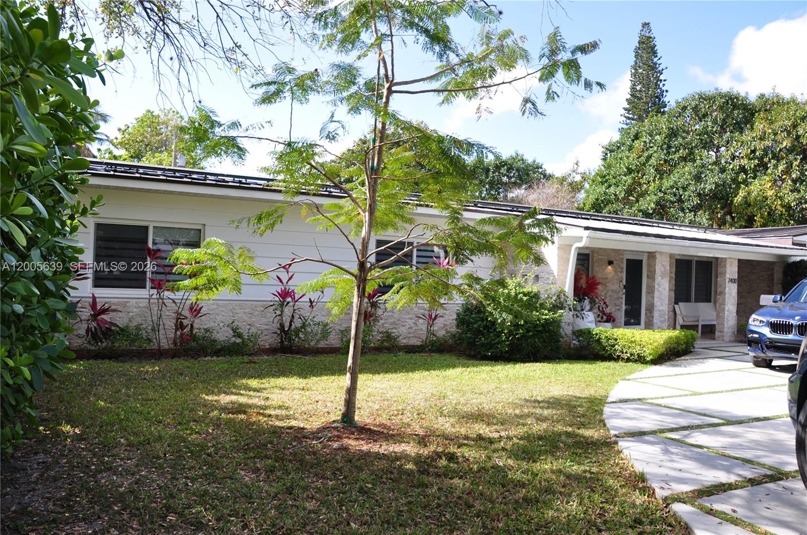 7400 SW 116th St Pinecrest, FL 33156