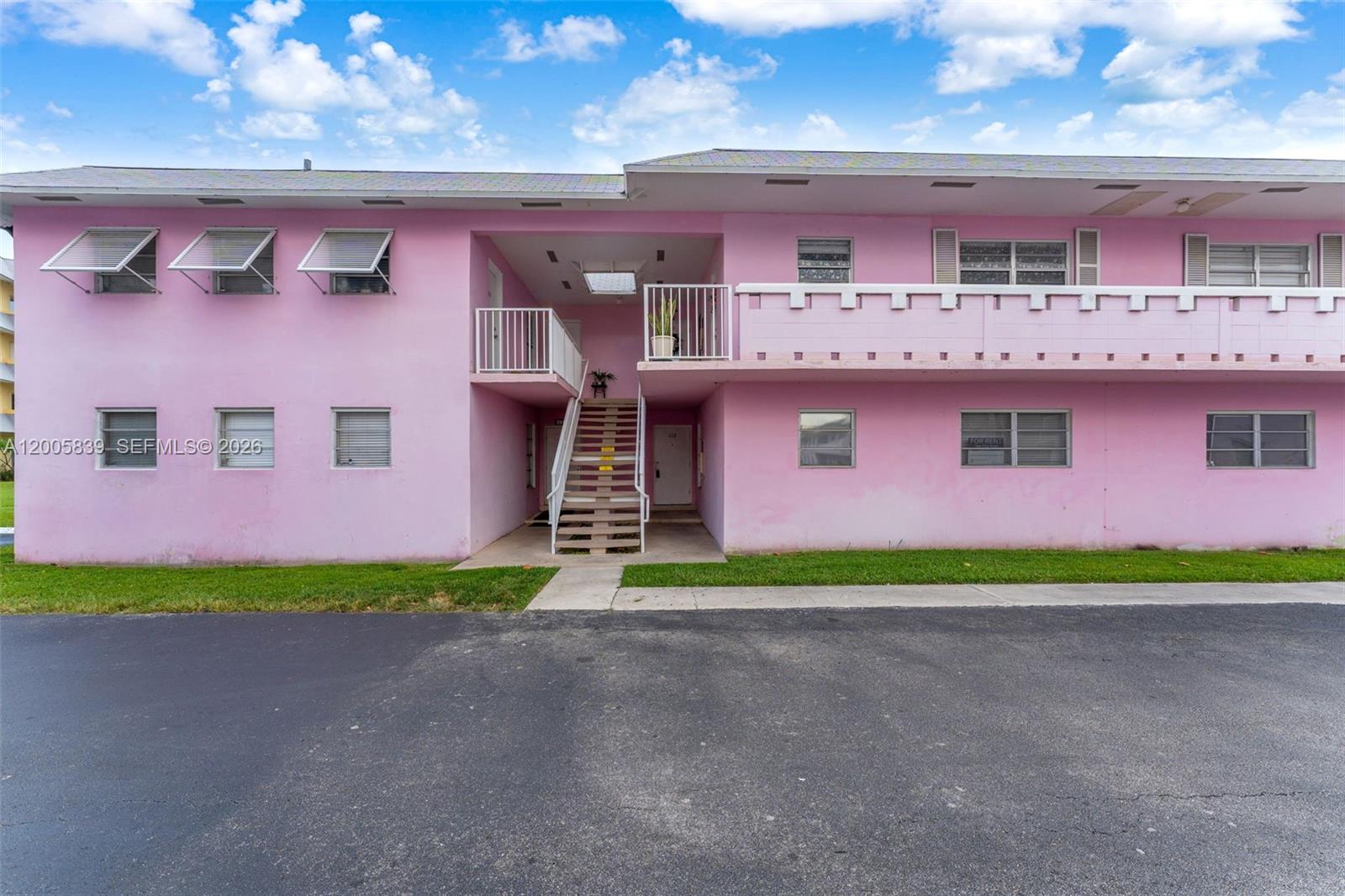 7560 SW 82nd #G112