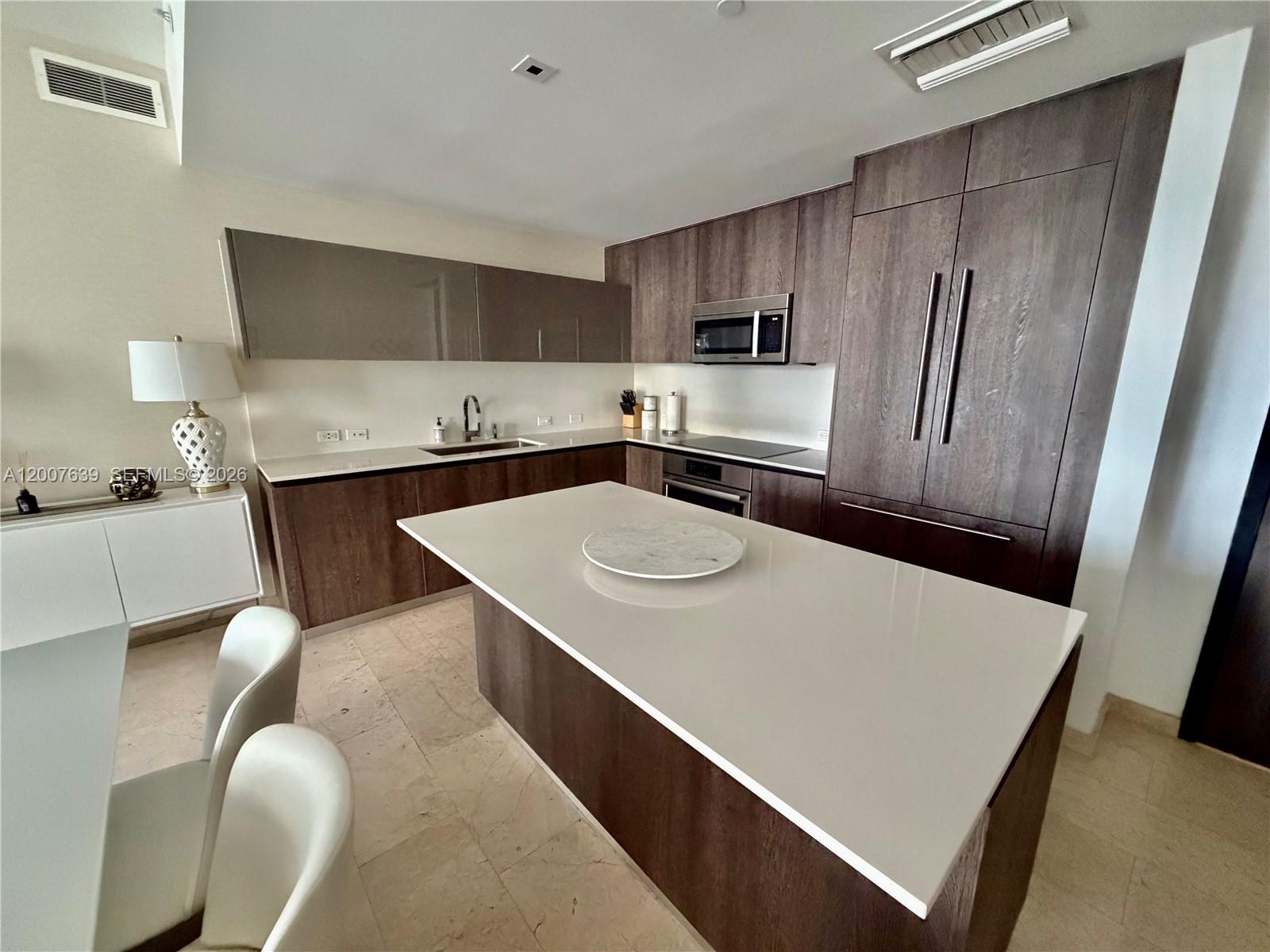 image Rise Brickell City Centre16