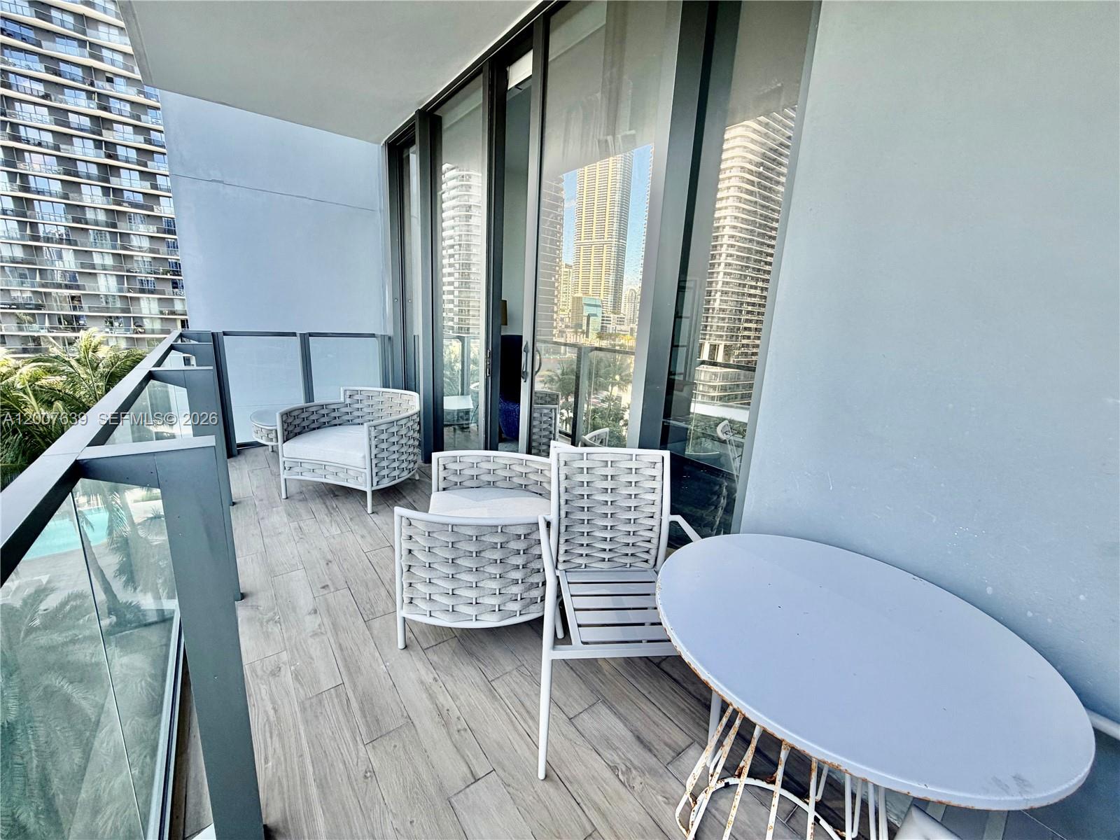 image Rise Brickell City Centre4