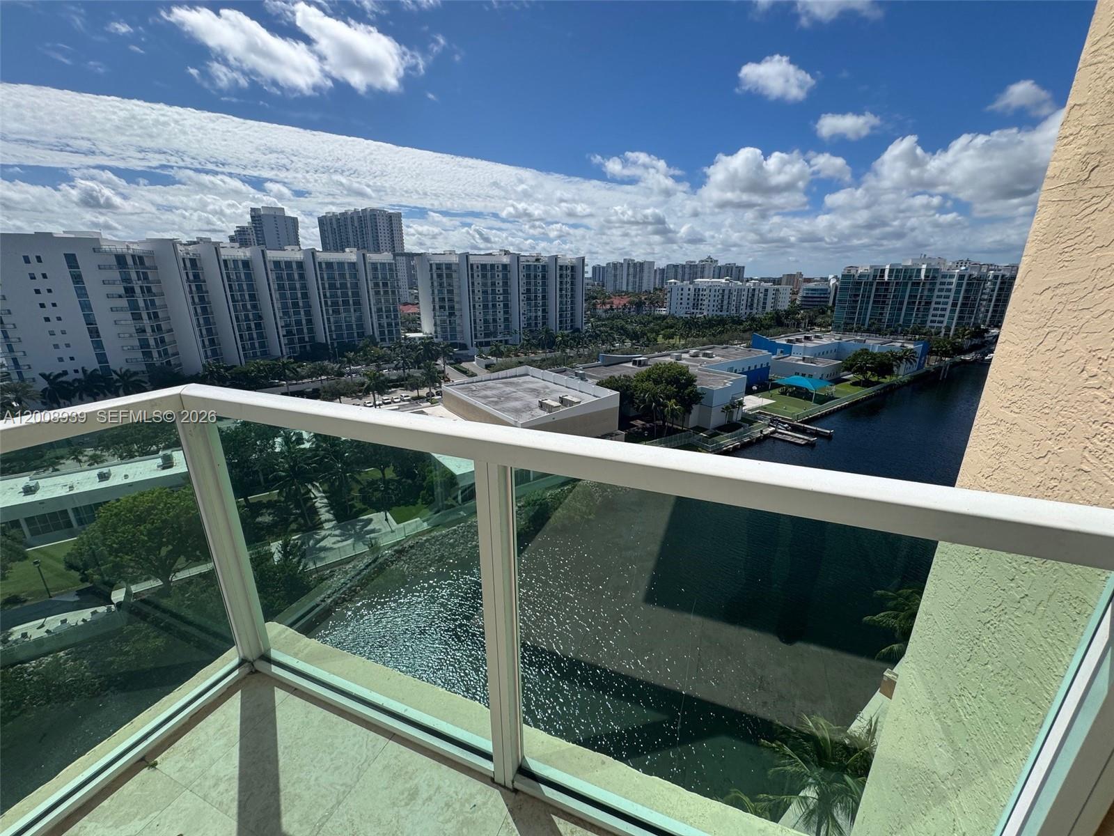 image Aventura Marina 226