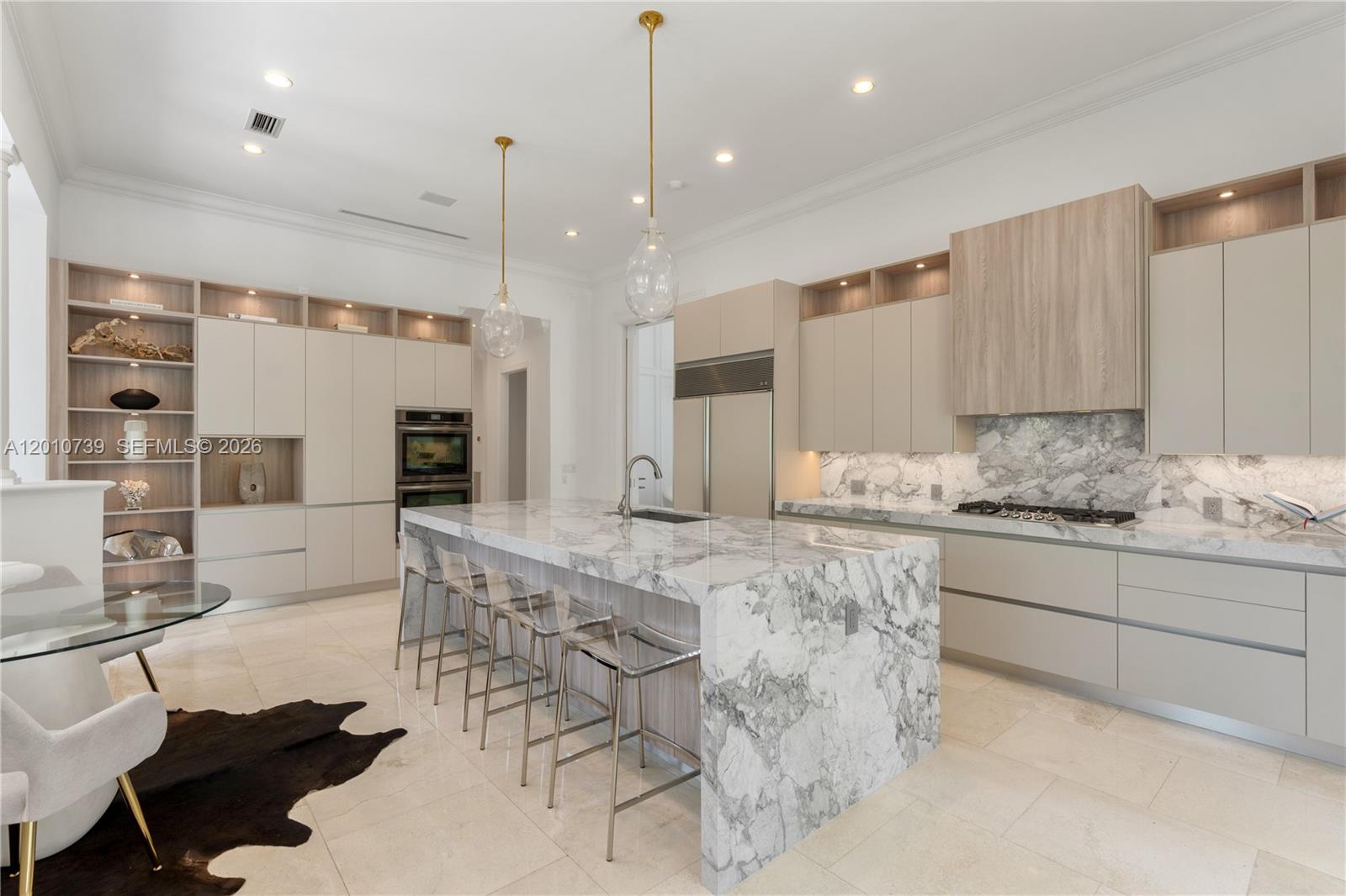 26 Tahiti Bch Is Rd Coral Gables, FL 33143