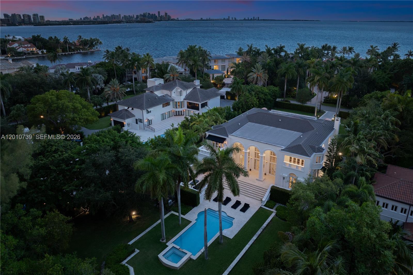 26 Tahiti Bch Is Rd Coral Gables, FL 33143