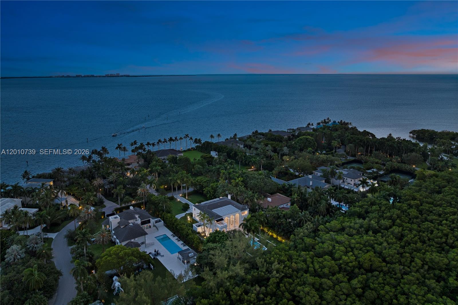 26 Tahiti Bch Is Rd Coral Gables, FL 33143