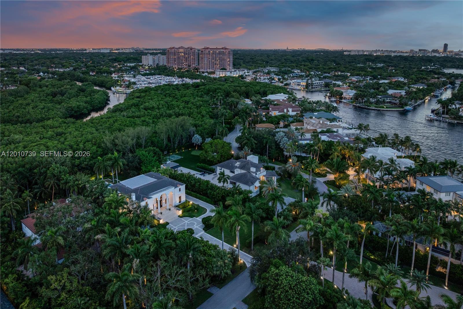 26 Tahiti Bch Is Rd Coral Gables, FL 33143