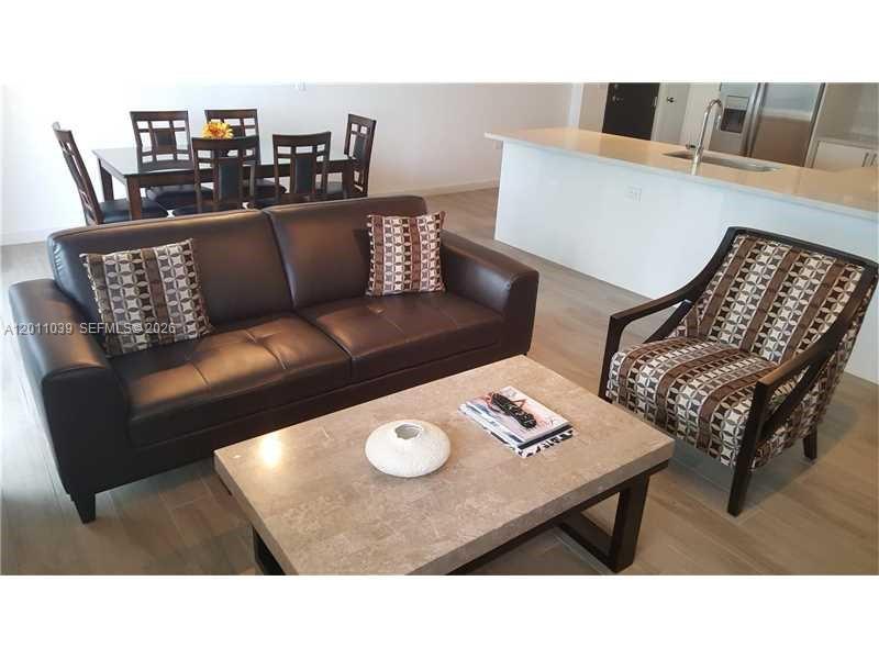 image Nine at Mary Brickell Village3