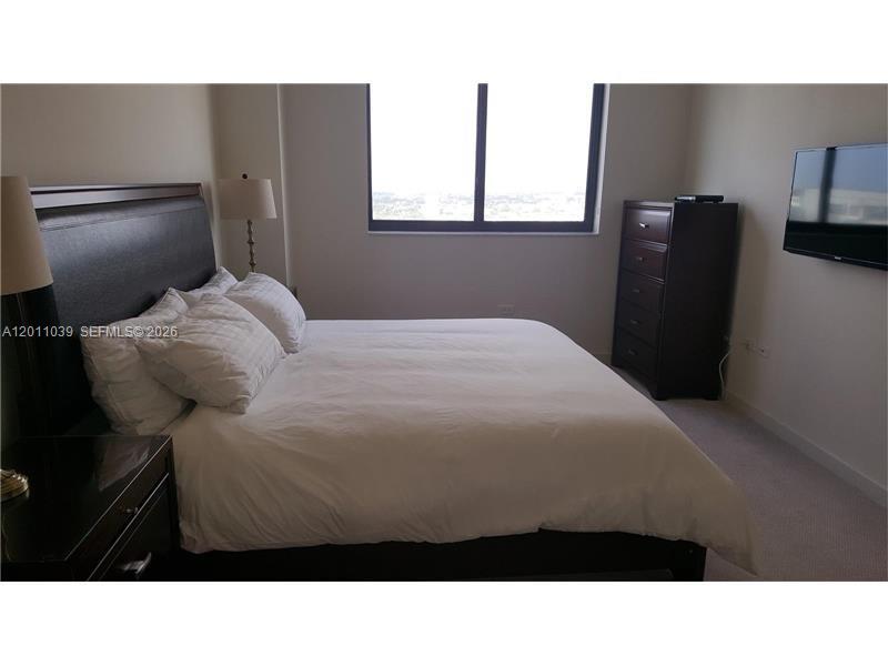 image Nine at Mary Brickell Village7