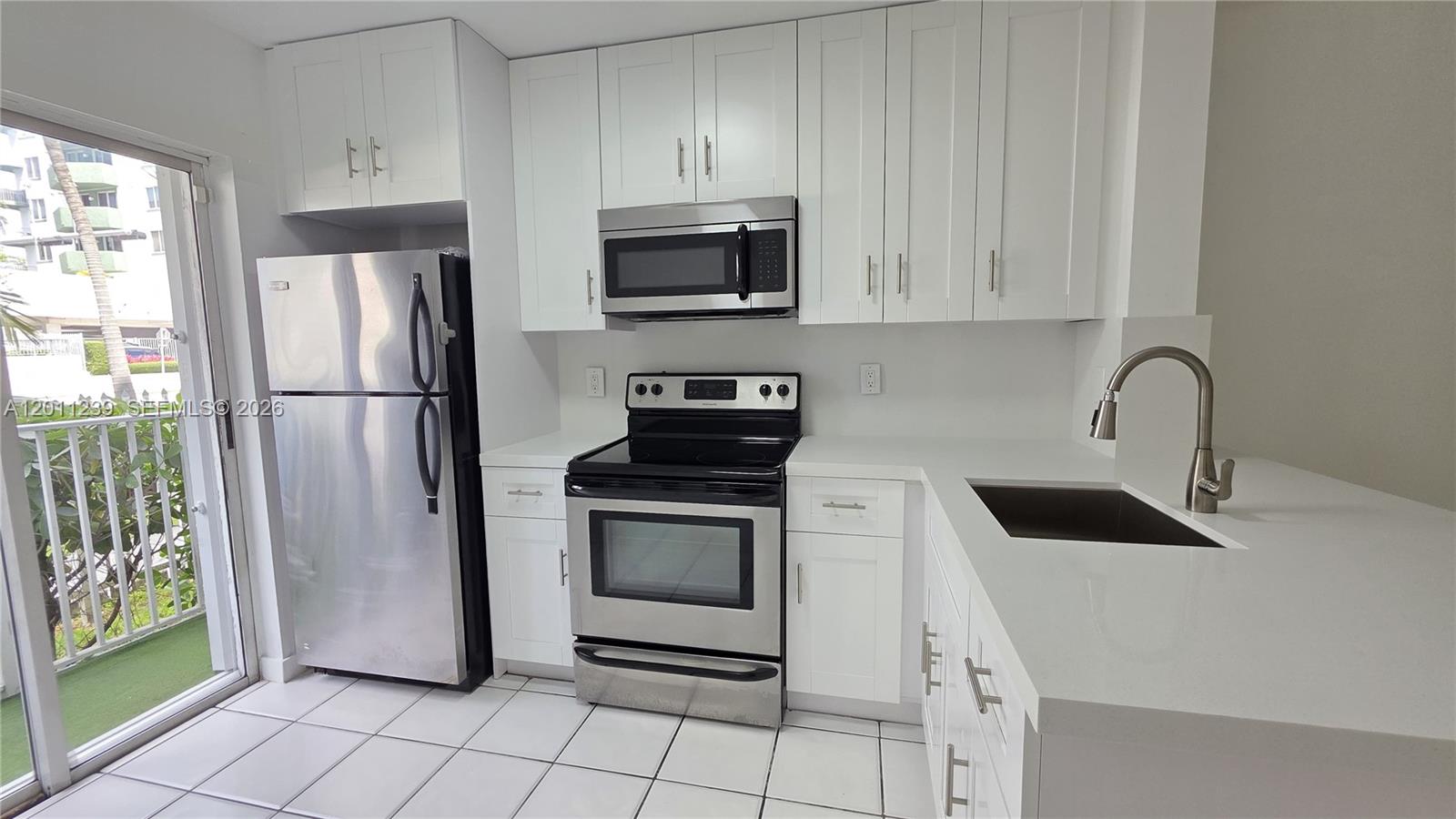 2575 SW 27th Ave #105