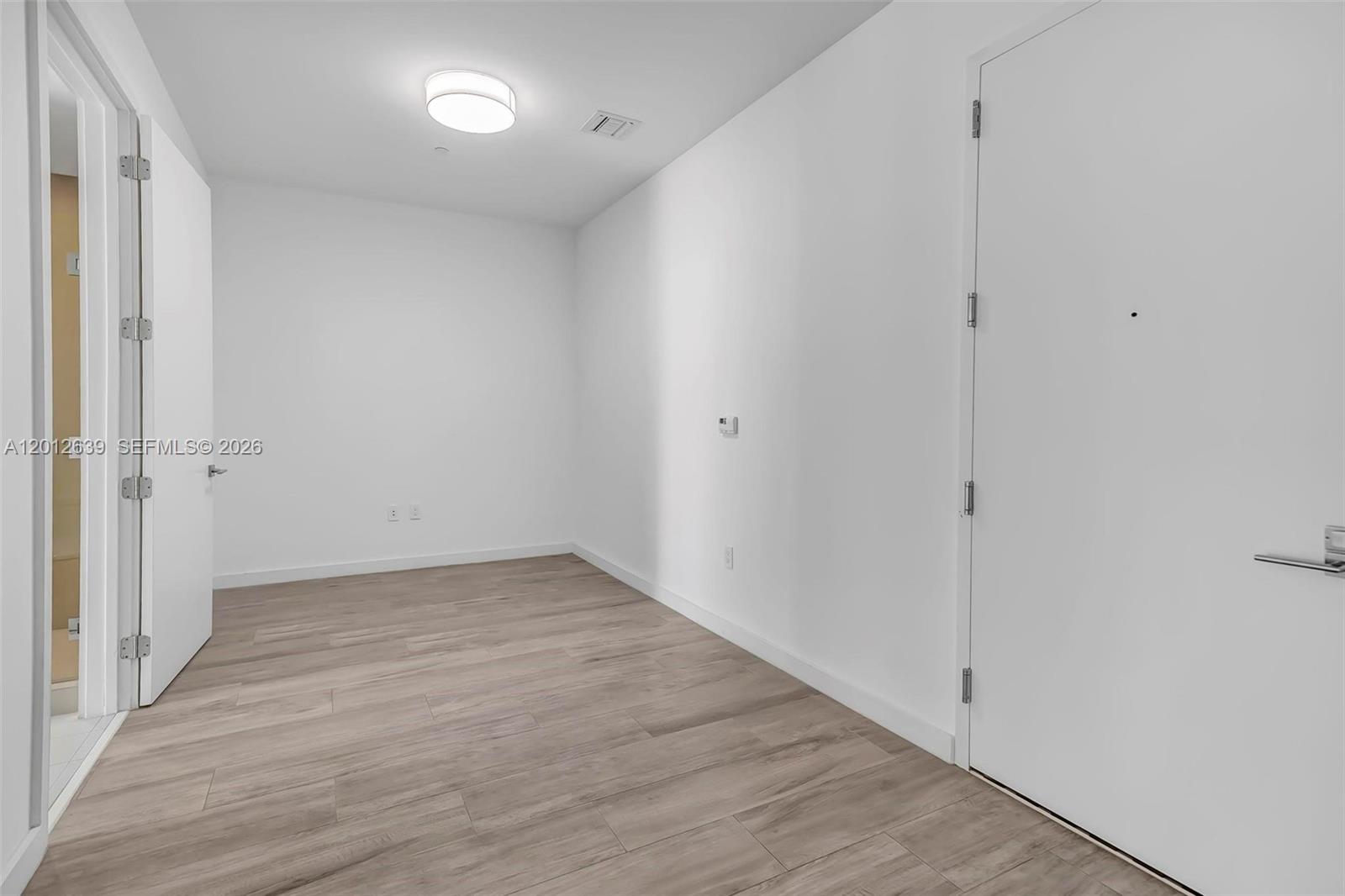 image Park Grove Club Residences11