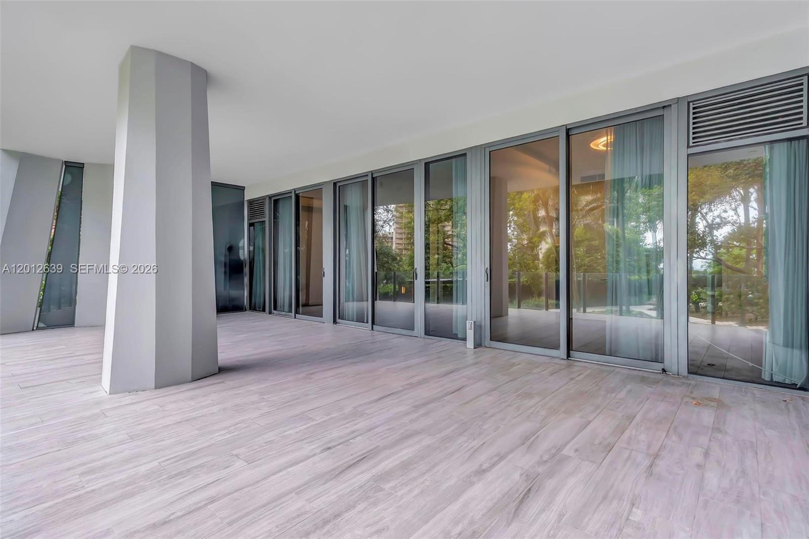 image Park Grove Club Residences16