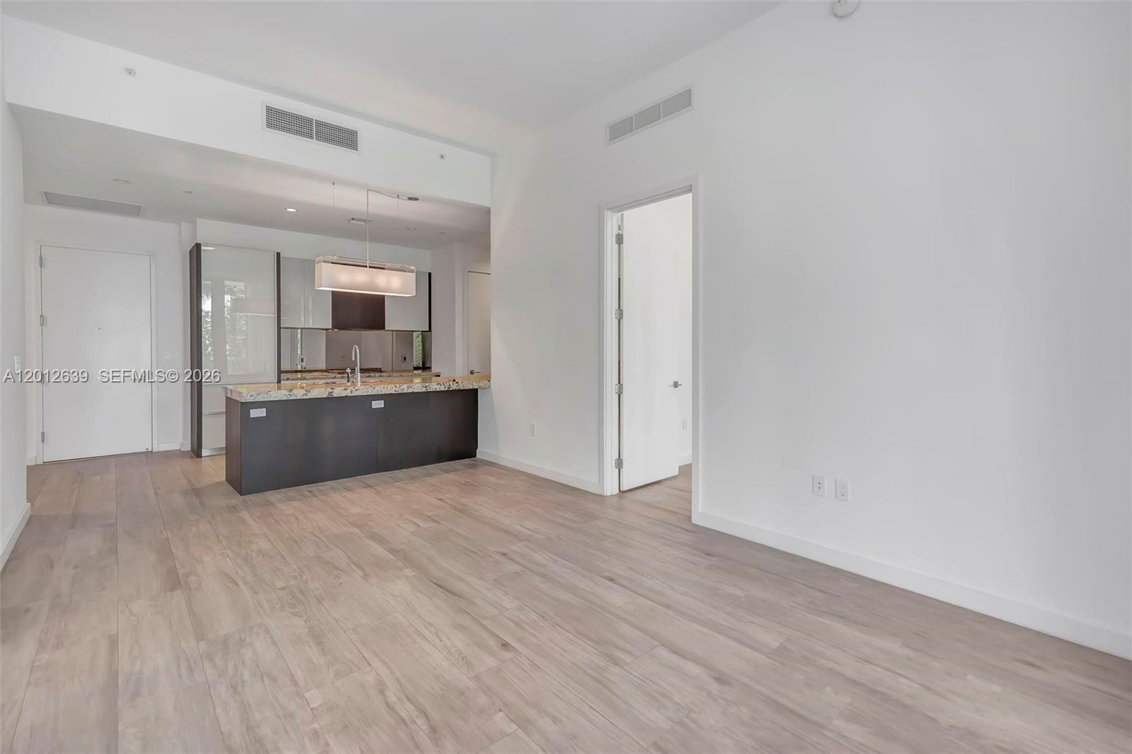 image Park Grove Club Residences6