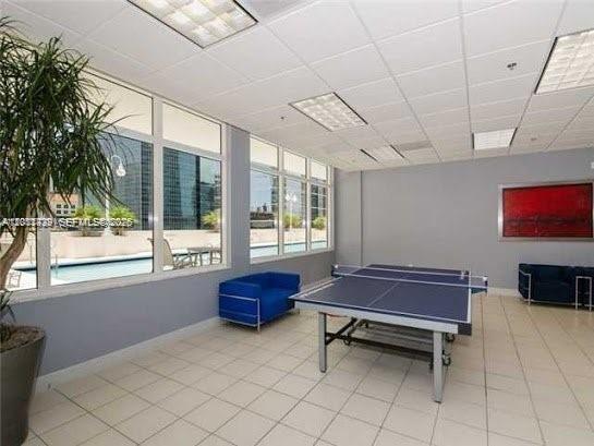 image The Club at Brickell Bay9