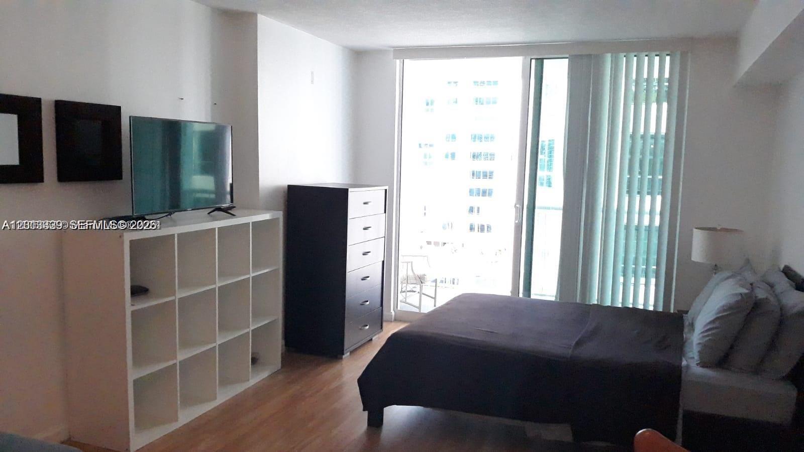 image The Club at Brickell Bay2