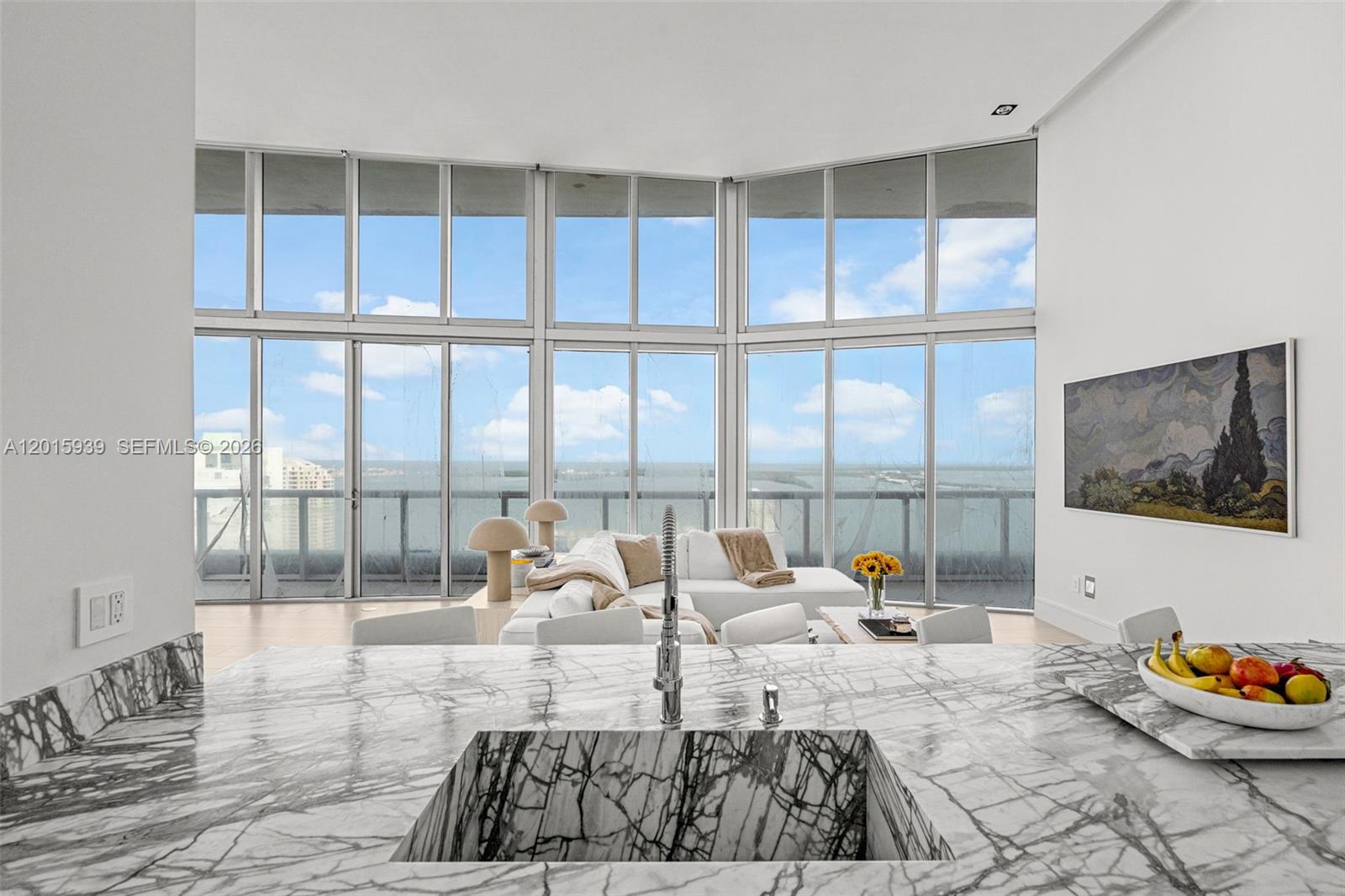 image Icon Brickell I14