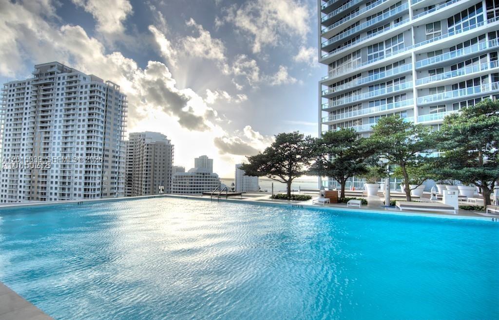 image Icon Brickell I58