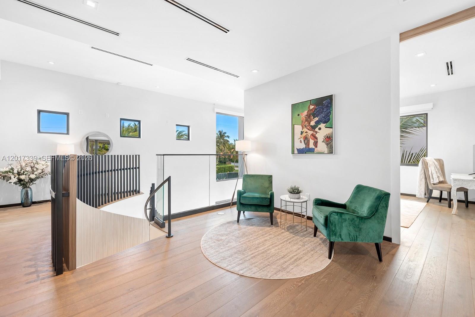 3734 Chase Ave Miami Beach, FL 33140