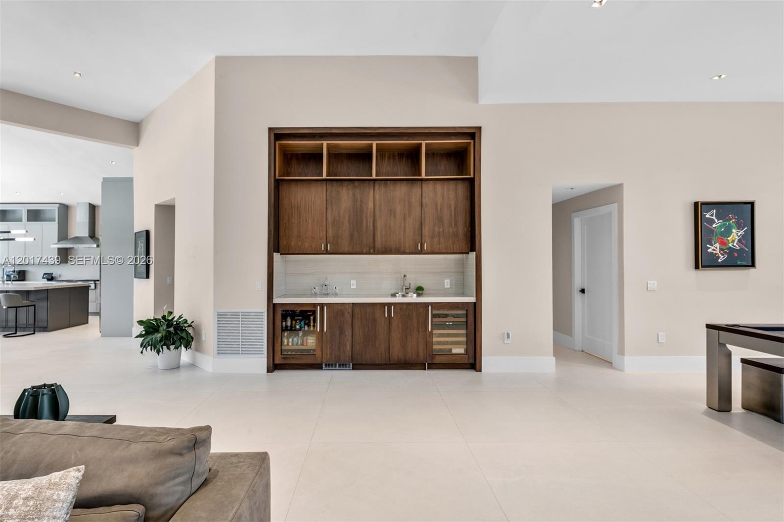 10040 SW 124th St Miami, FL 33176