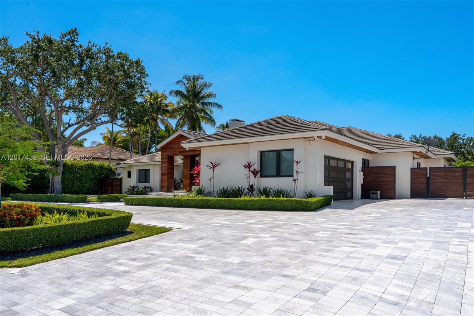 10040 SW 124th St Miami, FL 33176