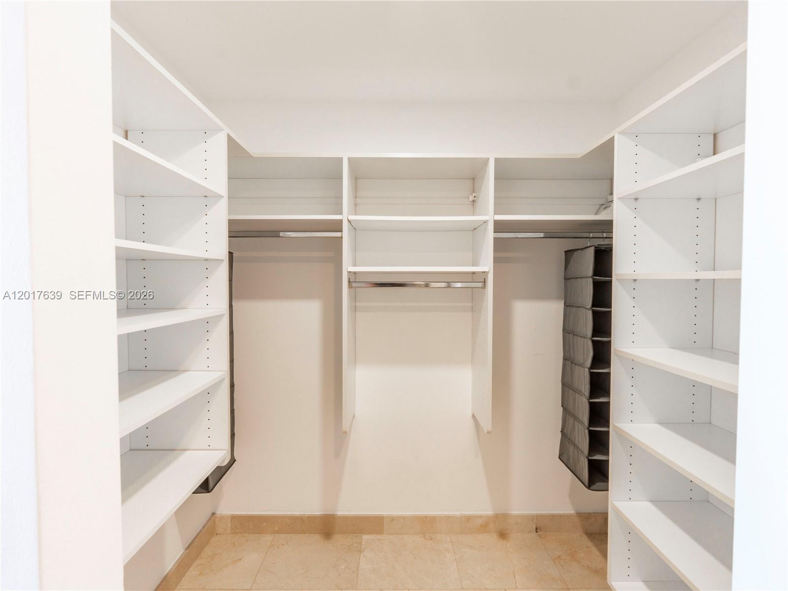2475 Brickell Ave #903 Miami, FL 33129