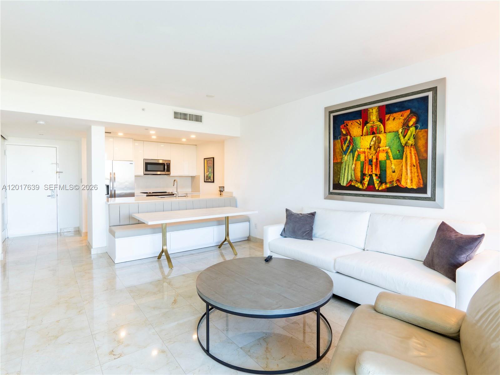 2475 Brickell Ave #903 Miami, FL 33129