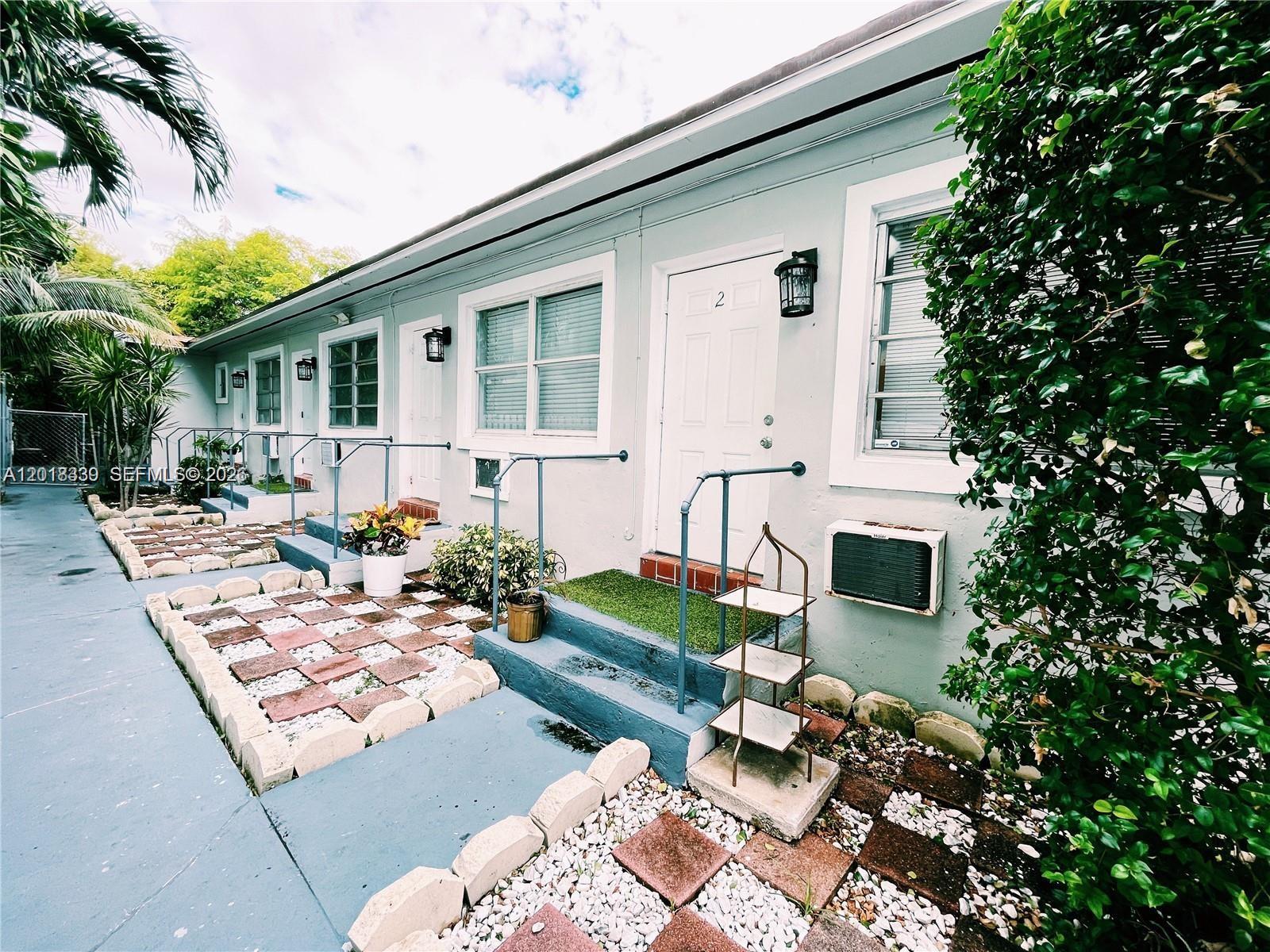 7630 Byron Ave