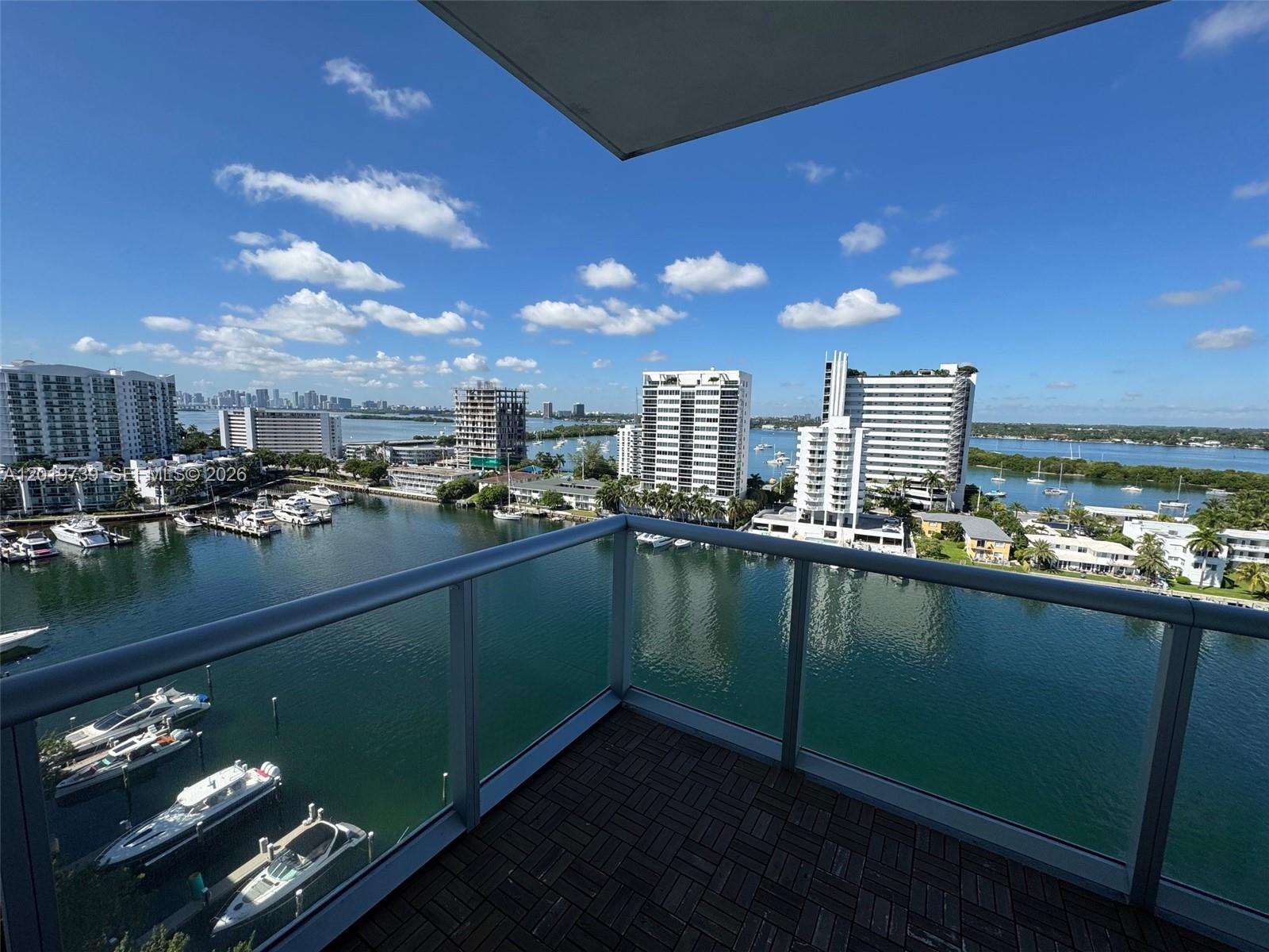 image Eloquence on the Bay18