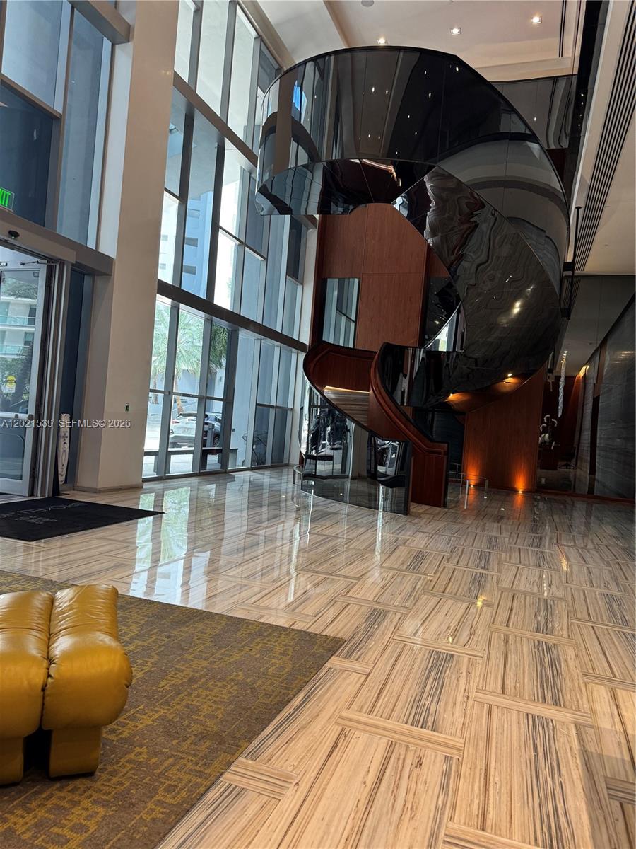 image Brickell House48