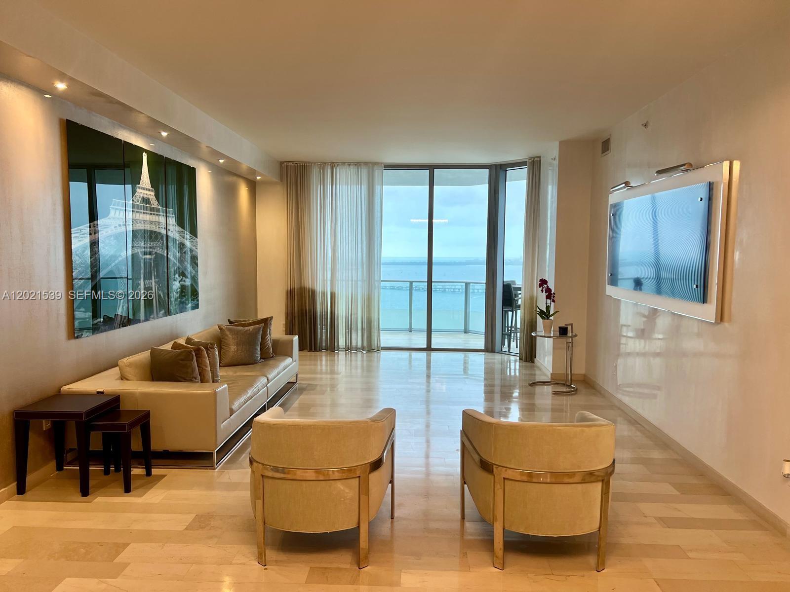 image Brickell House4