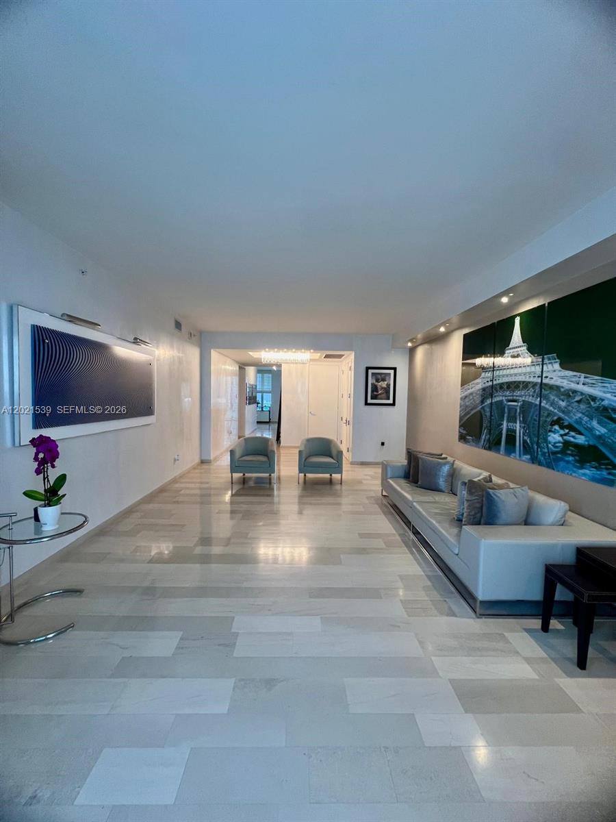 image Brickell House5