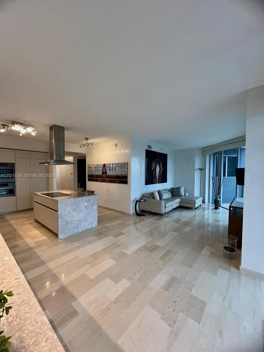image Brickell House6