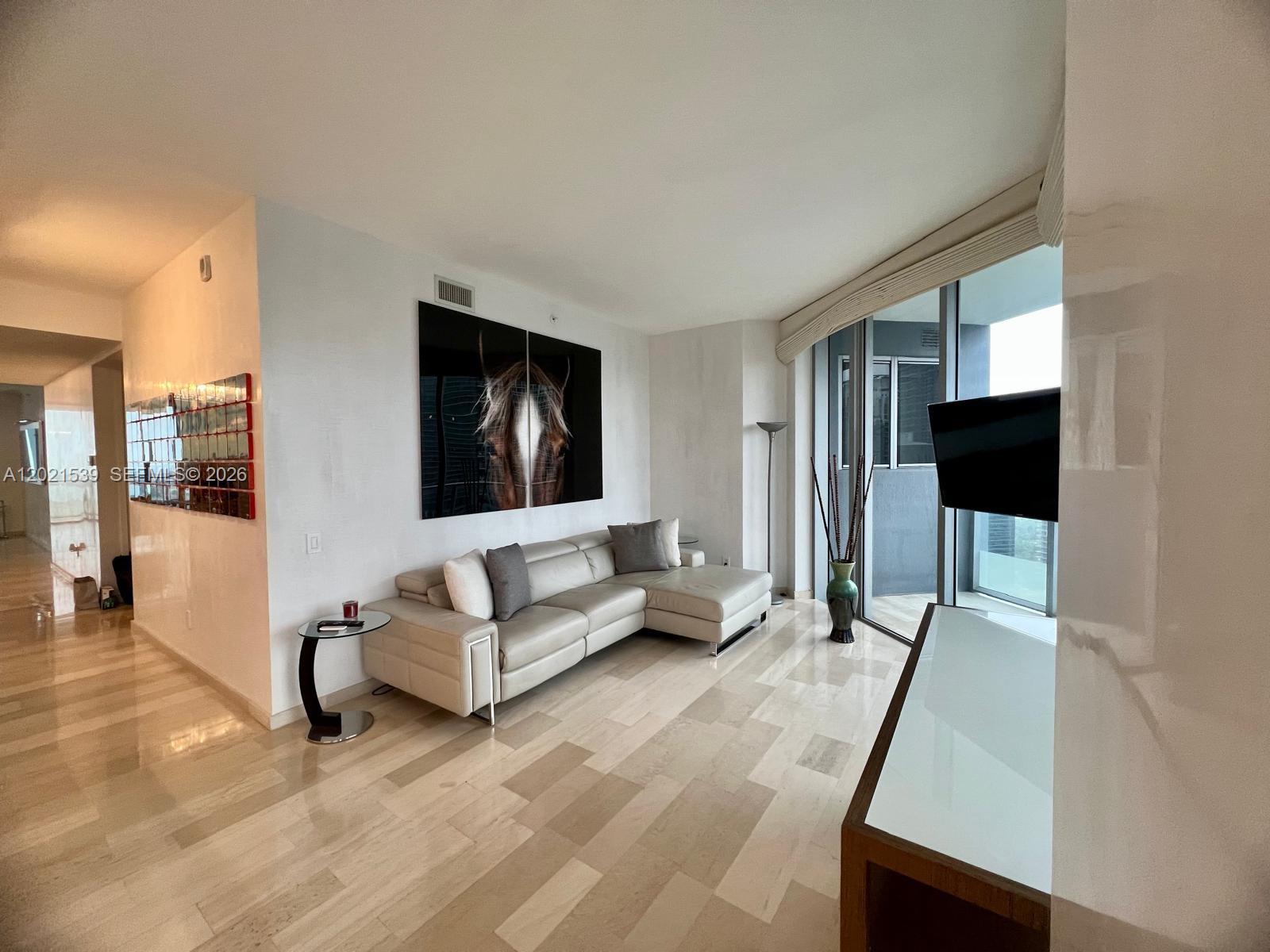 image Brickell House8