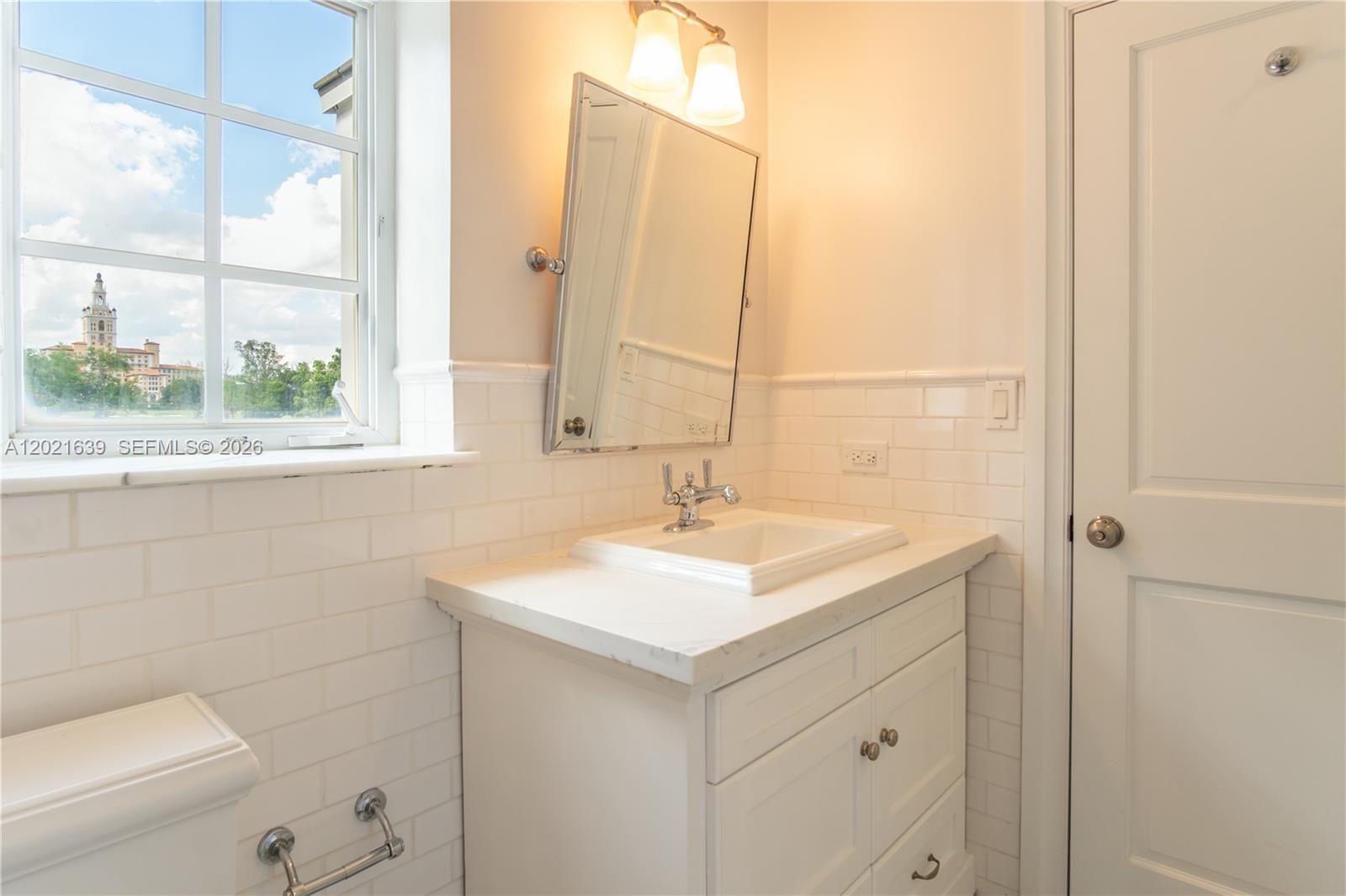 1257 Mariola Ct Coral Gables, FL 33134