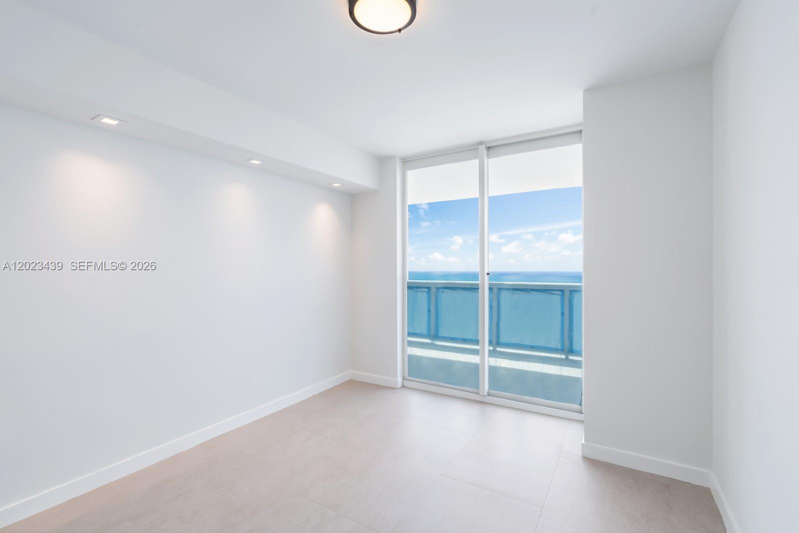 6301 Collins Ave #2502 Miami Beach, FL 33141