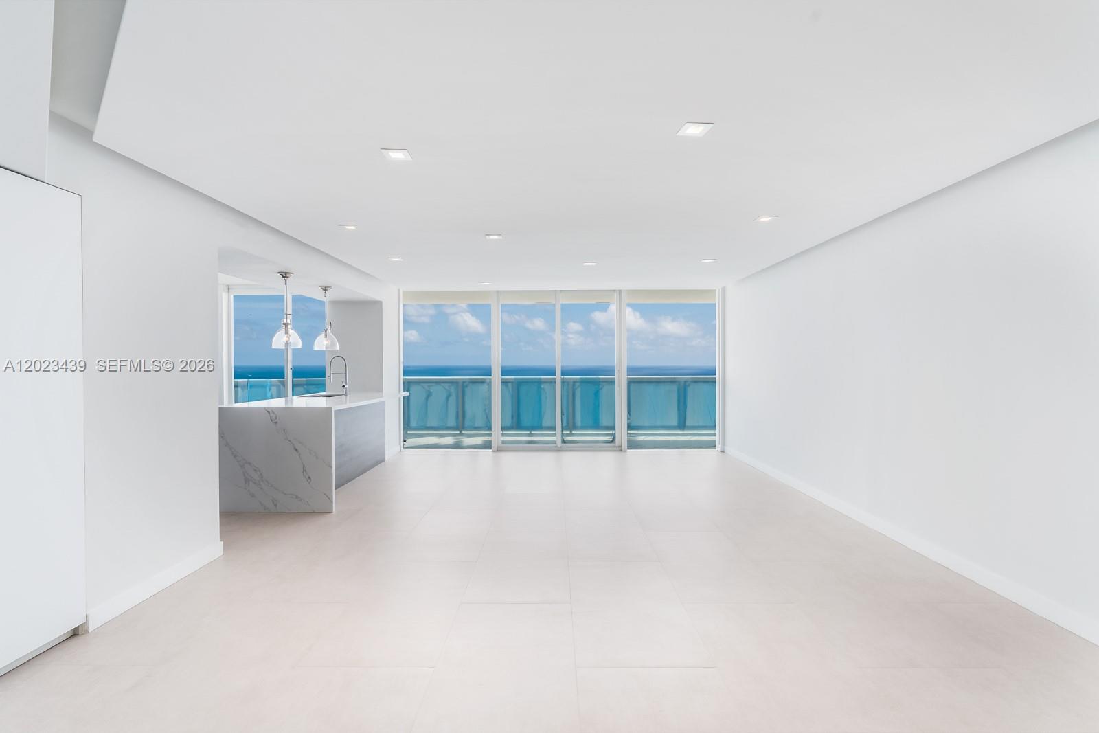 6301 Collins Ave #2502 Miami Beach, FL 33141