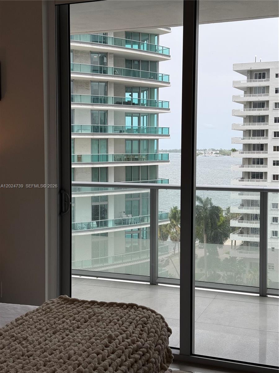 image Brickell House22